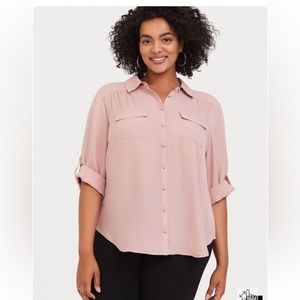 Torrid Women’s Dusty Quartz Madison Georgette Button-Down‎ Shirt Size 2